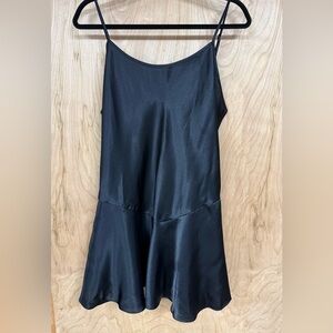 Vintage Victoria's Secret Collection black camisole night gown Size Large